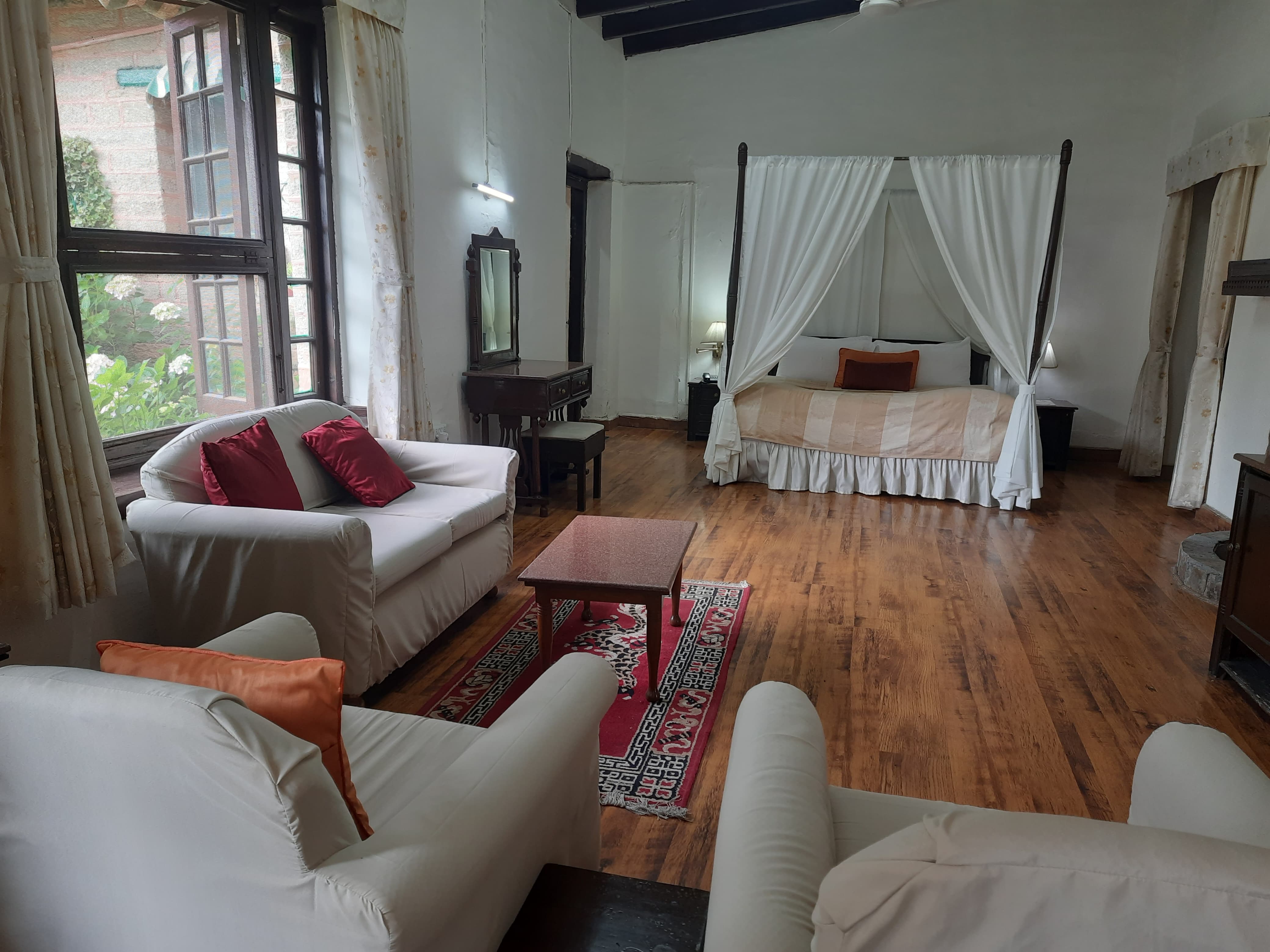 West View Hotel –Ranikhet Ranikhet Family Suite West View Hotel Ranikhet