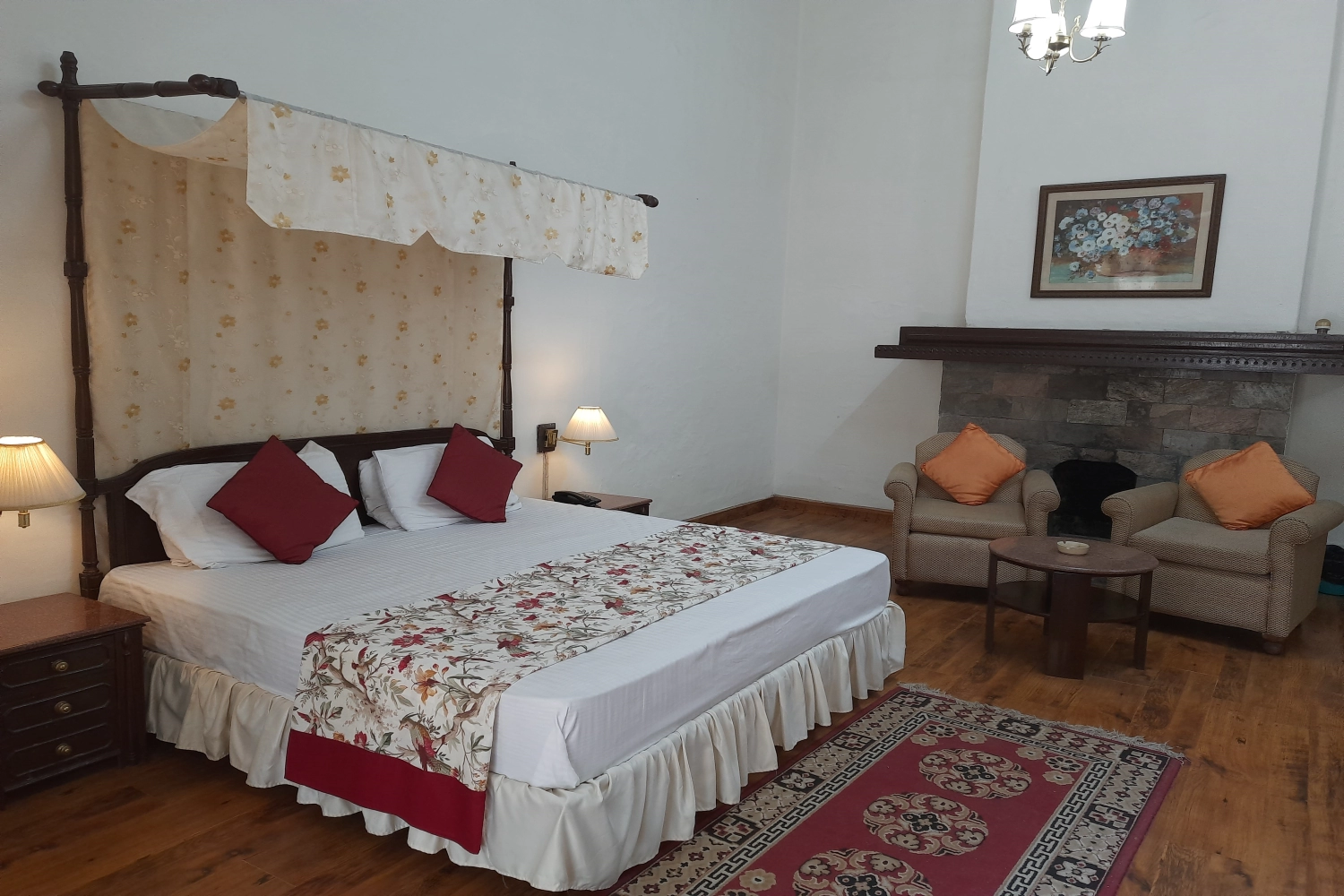 West View Hotel –Ranikhet Ranikhet Deluxe room West View Hotel Ranikhet